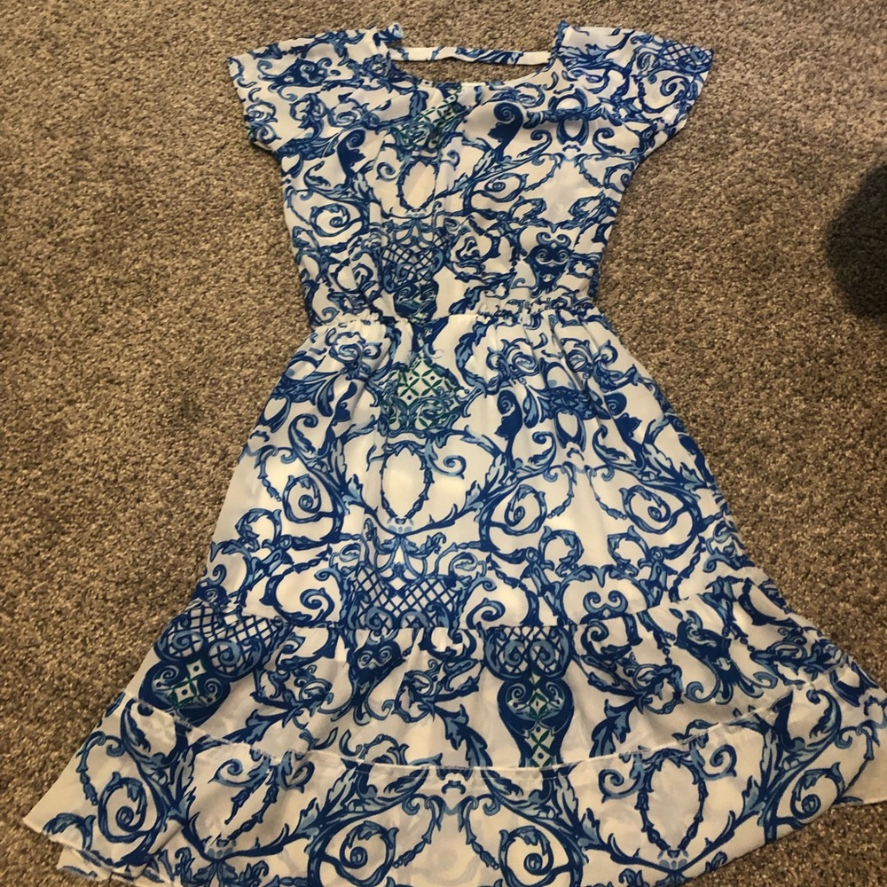 Dress - Picture 4 of 4